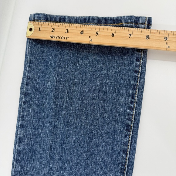 Levis 550 Jeans Women 10 Short Blue Bootcut Relaxed Fit Mid Rise Stretch Denim - Picture 12 of 13